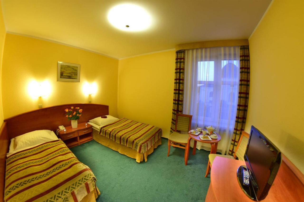 Hotel Panorama Nowy Sącz Exterior foto
