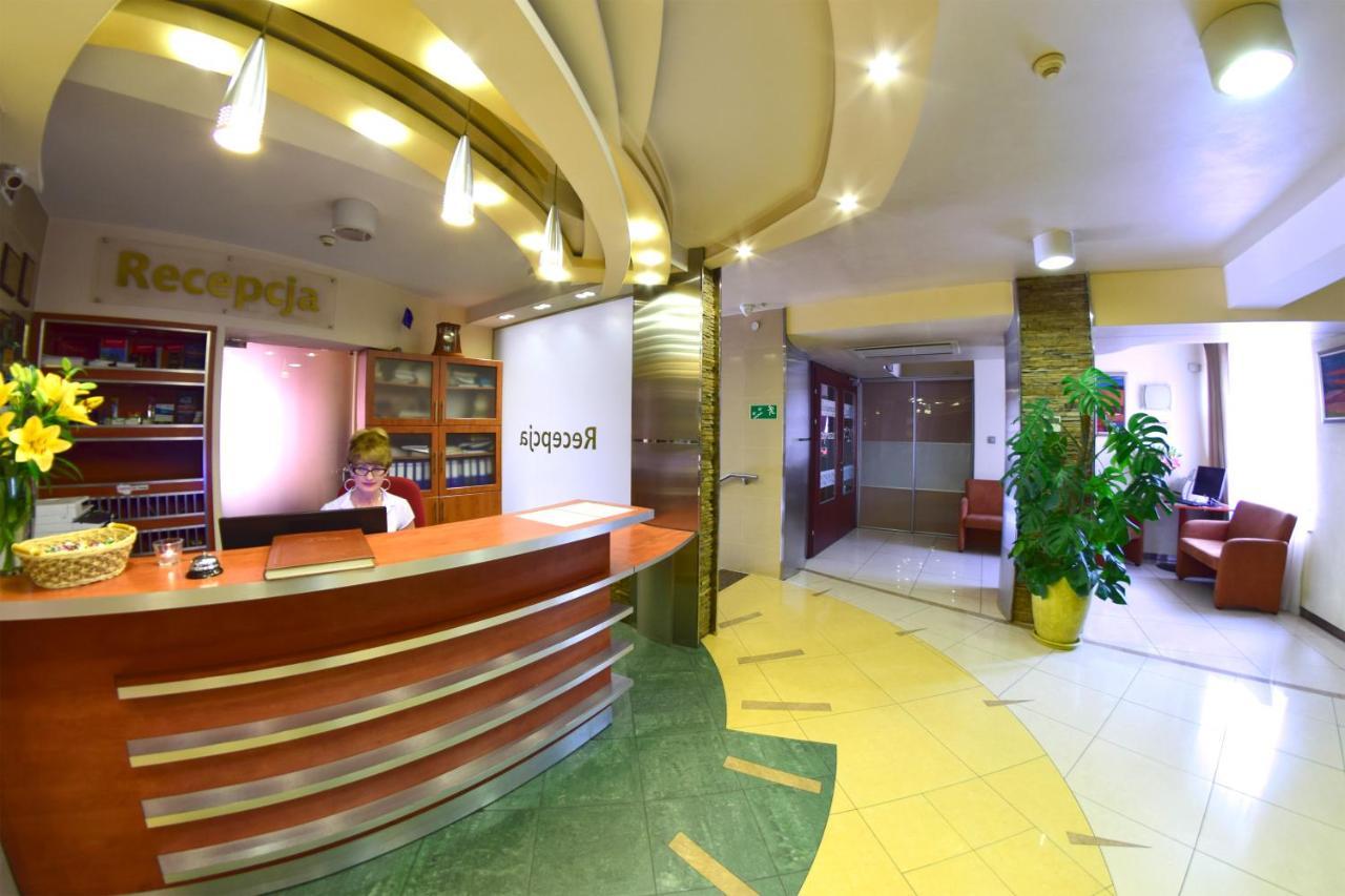 Hotel Panorama Nowy Sącz Exterior foto