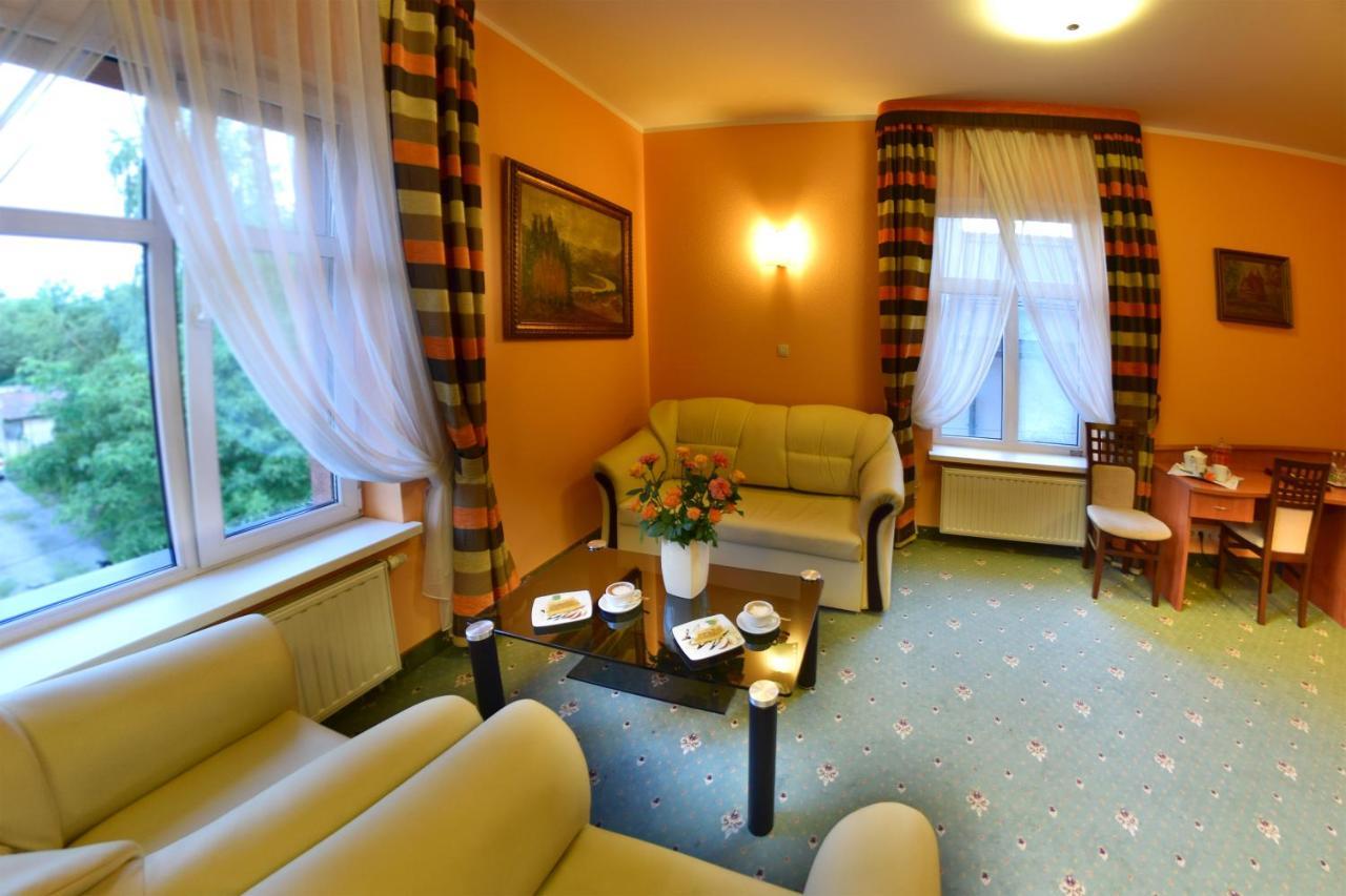 Hotel Panorama Nowy Sącz Exterior foto